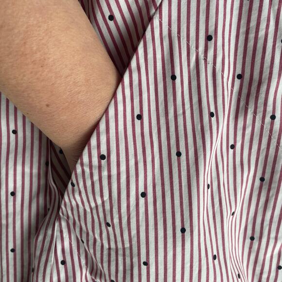 Chico’s Size XXL Pin Striped red white buttondown - Picture 5 of 10